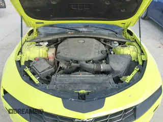 2020 Chevrolet Camaro 1LT z VIN 1G1FB1RSXL0130718, wystawiony jako IAAI lot #41653708 z przebiegiem 96 577 mil mil oraz . Historia ofert i sprzedaży dostępna na DreamBid. Obrazek 10.