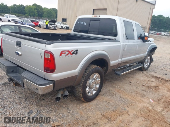 2013 Ford F-250 XL with VIN 1FT7W2BT9DEA72596, listed as a IAAI auction lot 42399011 with 275,470 mi miles and . Bid and sale history available at DreamBid. Image 4.