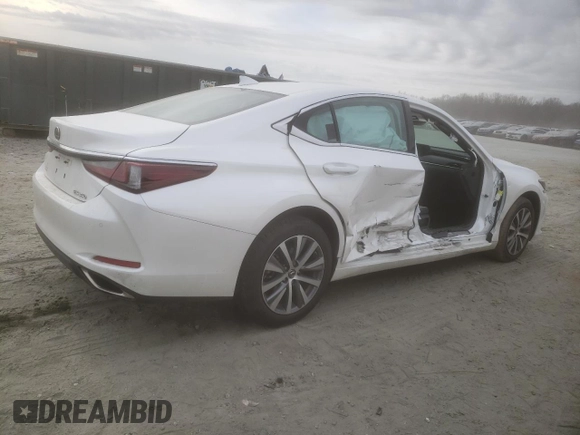 2020 Lexus ES with VIN 58ADZ1B12LU080034, listed as a Copart auction lot 47095495 with 33,096 mi miles and Salvage Title. Bid and sale history available at carsss.com. Image 3.