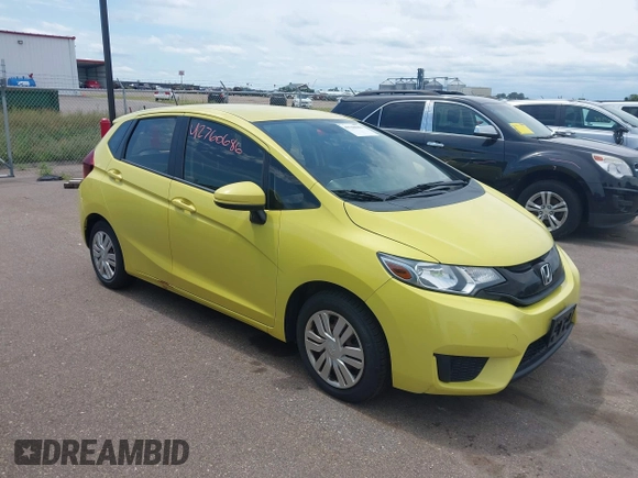 2015 Honda Fit LX z VIN 3HGGK5H58FM768970, wystawiony jako IAAI lot #42760686 z przebiegiem 89 531 mil mil oraz . Historia ofert i sprzedaży dostępna na DreamBid. Obrazek 1.