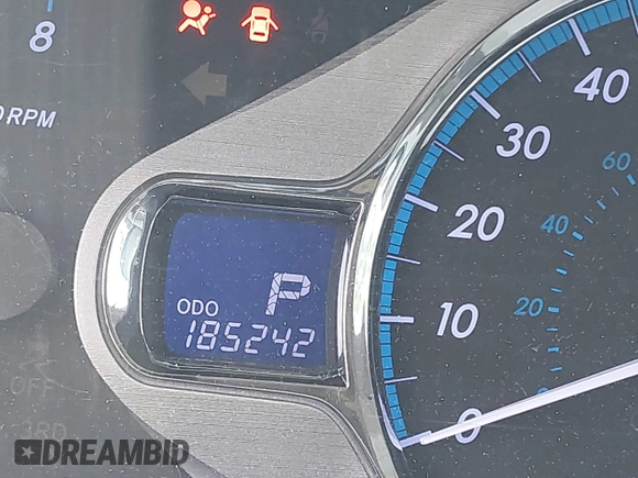 2012 Toyota Sienna XLE z VIN 5TDDK3DC5CS044692, wystawiony jako IAAI lot #42392574 z przebiegiem 185 242 mil mil oraz . Historia ofert i sprzedaży dostępna na DreamBid. Obrazek 15.