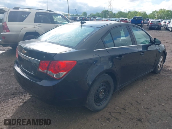2014 Chevrolet Cruze 1LT with VIN 1G1PC5SB1E7298079, listed as a IAAI auction lot 42195963 with 204,991 mi miles and . Bid and sale history available at DreamBid. Image 4.