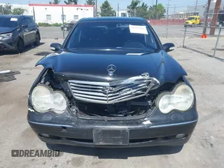 2003 Mercedes-Benz C 240 with VIN WDBRF61J53E012361, listed as a IAAI auction lot 42507001 with 145,851 mi miles and . Bid and sale history available at DreamBid. Image 6.
