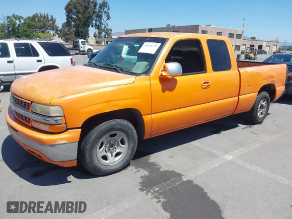 2001 Chevrolet Silverado 1500 LS with VIN 2GCEC19V411386445, listed as a IAAI auction lot 42239777 with Not Provided miles and . Bid and sale history available at DreamBid. Image 2.