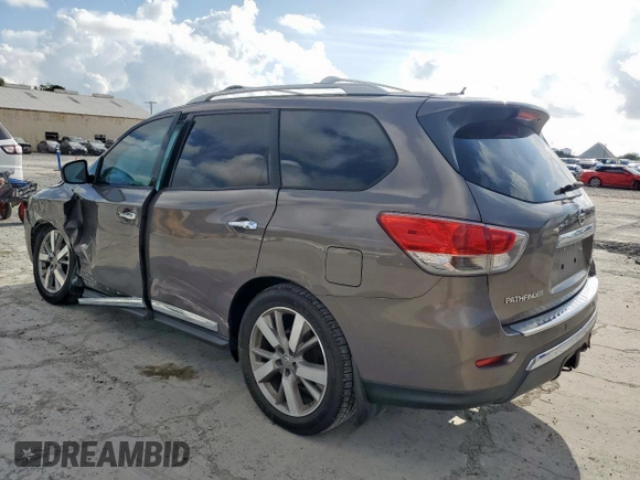 2014 Nissan Pathfinder SL with VIN 5N1AR2MN4EC612375, listed as a Copart auction lot 61652485 with 127,039 mi miles and Salvage title. Bid and sale history available at DreamBid. Image 2.