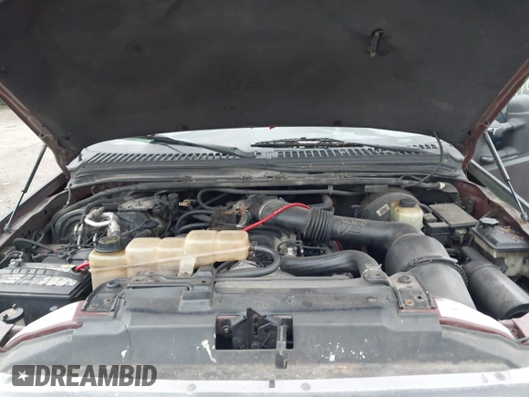 2000 Ford Excursion Limited с VIN 1FMNU43SXYEC17970, выставлен на аукционе IAAI как лот 42519209 с пробегом 244 739 миль миль и . История ставок и продаж доступна на DreamBid. Изображение 10.