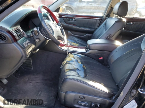 2003 Lexus LS 430 with VIN JTHBN30F430103845, listed as a Copart auction lot 44821795 with 251,529 mi miles and Salvage Title. Bid and sale history available at DreamBid. Image 7.