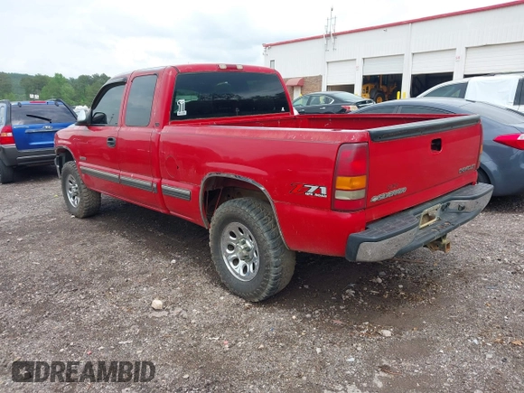 2002 Chevrolet Silverado 1500 LT with VIN 2GCEK19T121265410, listed as a IAAI auction lot 42051597 with Not Provided miles. Bid and sale history available at carsss.com. Image 3.