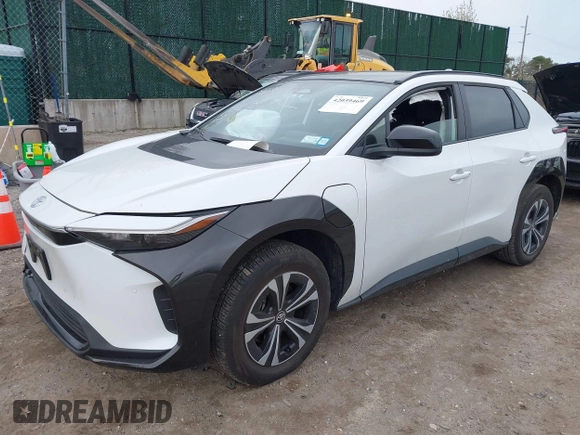 2024 Toyota bZ4X XLE with VIN JTMABACA4RA074618, listed as a IAAI auction lot 42039469 with 1,613 mi miles and . Bid and sale history available at carsss.com. Image 20.