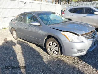 2012 Nissan Altima 2.5 S with VIN 1N4AL2AP5CC185531, listed as a IAAI auction lot 41676171 with 285,275 mi miles. Bid and sale history available at carsss.com. Image 1.