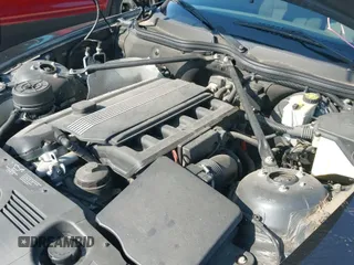 2003 BMW Z4 2.5i z VIN 4USBT33473LS46637, wystawiony jako IAAI lot #42983013 z przebiegiem 66 448 mil mil oraz . Historia ofert i sprzedaży dostępna na DreamBid. Obrazek 13.