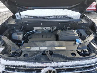 2024 Volkswagen Atlas Peak Edition SE with VIN 1V2CR2CA8RC570034, listed as a Copart auction lot 45377275 with 26,557 mi miles and Salvage title. Bid and sale history available at DreamBid. Image 12.