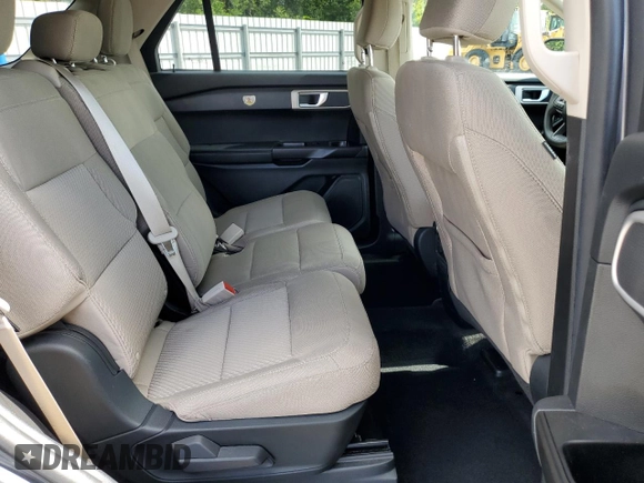 2021 Ford Explorer z VIN 1FMSK7BHXMGB57283, wystawiony jako Copart lot #63224585 z przebiegiem 45 690 mil mil oraz Nie do naprawy • Non repairable. Historia ofert i sprzedaży dostępna na DreamBid. Obrazek 11.