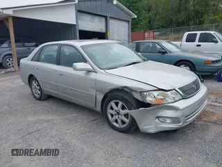 2001 Toyota Avalon XL z VIN 4T1BF28B01U175072, wystawiony jako IAAI lot #42114046 z przebiegiem 208 283 mil mil oraz . Historia ofert i sprzedaży dostępna na DreamBid. Obrazek 1.