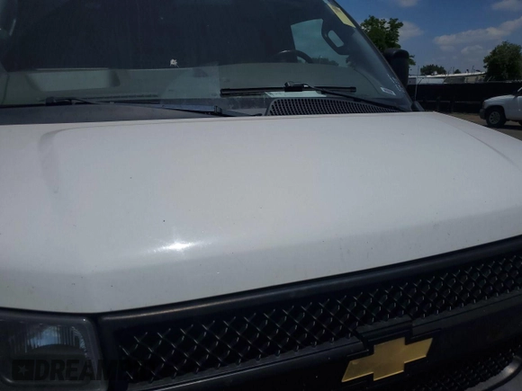 2020 Chevrolet Express Cargo with VIN 1GCWGAFP6L1186058, listed as a IAAI auction lot 42737734 with 106,149 mi miles and . Bid and sale history available at DreamBid. Image 16.