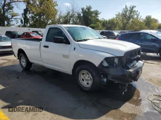 2016 Ram 1500 Tradesman z VIN 3C6JR6DG6GG209776, wystawiony jako Copart lot #72992604 z przebiegiem 56 753 mil mil oraz Szkoda całkowita • Salvage title. Historia ofert i sprzedaży dostępna na DreamBid. Obrazek 4.