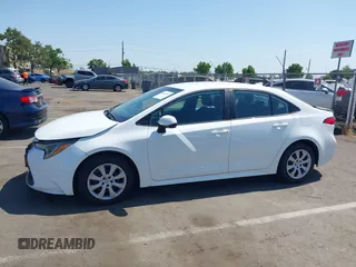 2021 Toyota Corolla LE с VIN 5YFEPMAE8MP242971, выставлен на аукционе IAAI как лот 42465555 с пробегом 72 380 миль миль и . История ставок и продаж доступна на DreamBid. Изображение 14.