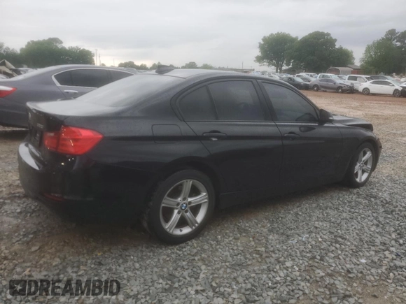 2013 BMW 3 Series 328i with VIN WBA3A5C58DF359448, listed as a Copart auction lot 53715195 with 86,709 mi miles and Salvage title. Bid and sale history available at DreamBid. Image 3.