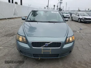 2005 Volvo S40 with VIN YV1MS682752096140, listed as a Copart auction lot 53335395 with 53,514 mi miles and Clean Title. Bid and sale history available at carsss.com. Image 5.