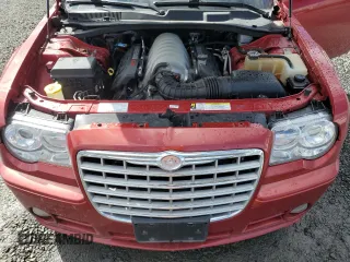 2008 Chrysler 300 C SRT-8 z VIN 2C3KA73WX8H187290, wystawiony jako Copart lot #51456475 z przebiegiem 79 471 mil mil oraz Szkoda całkowita • Salvage title. Historia ofert i sprzedaży dostępna na DreamBid. Obrazek 12.