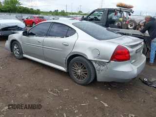 2007 Pontiac Grand Prix z VIN 2G2WP552971131332, wystawiony jako IAAI lot #42189221 z przebiegiem 208 360 mil mil oraz . Historia ofert i sprzedaży dostępna na DreamBid. Obrazek 3.