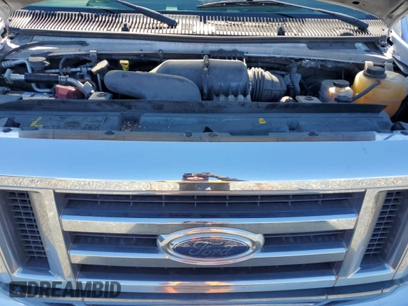 2013 Ford Econoline Passenger XL with VIN 1FBSS3BL0DDA55949, listed as a Copart auction lot 49943195 with 178,093 mi miles and Clean title. Bid and sale history available at DreamBid. Image 12.