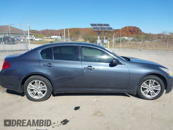 2011 Infiniti G25 x z VIN JN1DV6ARXBM451986, wystawiony jako IAAI lot #40671320 z przebiegiem 151 379 mil mil oraz . Historia ofert i sprzedaży dostępna na DreamBid. Obrazek 13.
