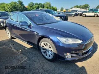 2014 Tesla Model S 60 z VIN 5YJSA1H11EFP39783, wystawiony jako Copart lot #65086315 z przebiegiem 175 480 mil mil oraz Czysty tytuł • Clean title. Historia ofert i sprzedaży dostępna na DreamBid. Obrazek 4.