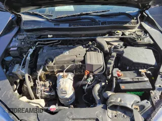 2018 Acura TLX with VIN 19UUB1F32JA009170, listed as a IAAI auction lot 41849234 with 136,791 mi miles and . Bid and sale history available at DreamBid. Image 10.