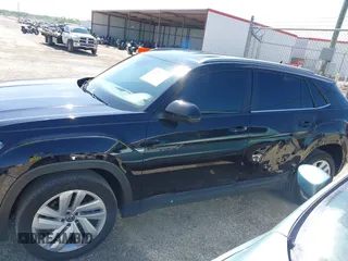 2022 Volkswagen Atlas SE с VIN 1V2WE2CA3NC203707, выставлен на аукционе IAAI как лот 42234723 с пробегом 50 609 миль миль и . История ставок и продаж доступна на DreamBid. Изображение 14.