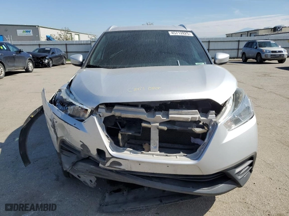 2018 Nissan Kicks SR with VIN 3N1CP5CU1JL510840, listed as a Copart auction lot 45712825 with 92,265 mi miles and Salvage Title. Bid and sale history available at carsss.com. Image 5.