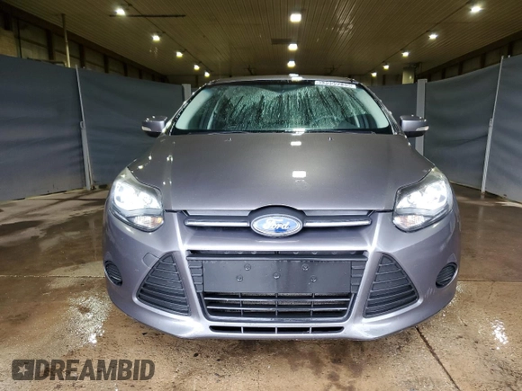 2014 Ford Focus SE with VIN 1FADP3F22EL134480, listed as a Copart auction lot 53959235 with 129,960 mi miles and Clean Title. Bid and sale history available at carsss.com. Image 5.