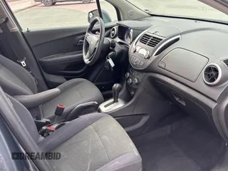 2015 Chevrolet Trax LS with VIN 3GNCJKSBXFL159583, listed as a Copart auction lot 51226045 with 131,374 mi miles and Clean Title. Bid and sale history available at carsss.com. Image 5.