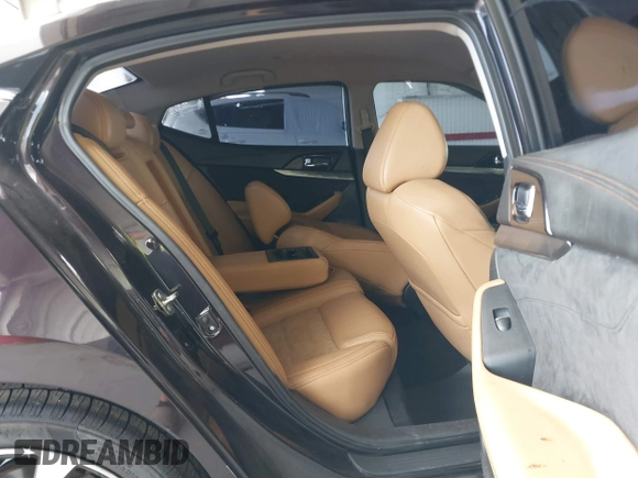 2016 Nissan Maxima SV with VIN 1N4AA6AP5GC413563, listed as a IAAI auction lot 42196144 with 209,711 mi miles and . Bid and sale history available at DreamBid. Image 8.