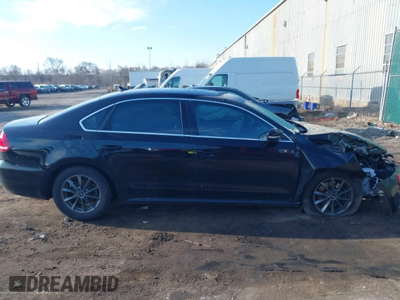 2015 Volkswagen Passat 1.8T Limited Edition with VIN 1VWAT7A37FC075800, listed as a IAAI auction lot 41856654 with 130,139 mi miles. Bid and sale history available at carsss.com. Image 13.