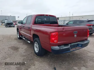 2006 Dodge Dakota SLT with VIN 1D7HE48KX6S598831, listed as a IAAI auction lot 41292884 with 173,181 mi miles and . Bid and sale history available at carsss.com. Image 3.