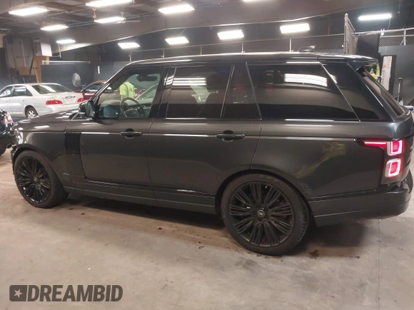 2020 Land Rover Range Rover P525 HSE with VIN SALGS2SE2LA577729, listed as a IAAI auction lot 42589938 with 29,619 mi miles and . Bid and sale history available at DreamBid. Image 15.