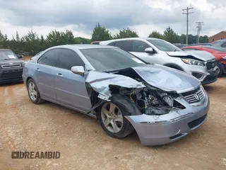 2006 Acura RL z VIN JH4KB16576C002362, wystawiony jako IAAI lot #42364606 z przebiegiem 189 746 mil mil oraz . Historia ofert i sprzedaży dostępna na DreamBid. Obrazek 1.