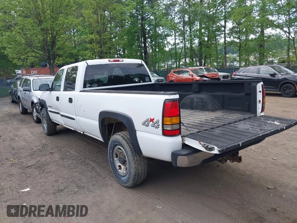 2005 GMC Sierra 2500HD SLE z VIN 1GTHK23U75F804162, wystawiony jako IAAI lot #42143820 z przebiegiem 3 mil mil oraz . Historia ofert i sprzedaży dostępna na DreamBid. Obrazek 3.