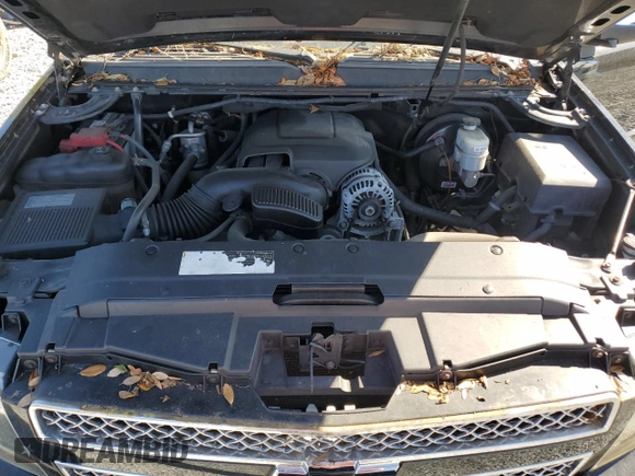 2010 Chevrolet Avalanche LTZ with VIN 3GNNCGE04AG250747, listed as a Copart auction lot 48952615 with 142,136 mi miles and Salvage Title. Bid and sale history available at DreamBid. Image 11.