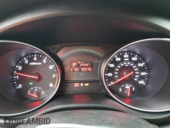 2015 Kia Sedona LX with VIN KNDMB5C16F6020174, listed as a Copart auction lot 45802495 with 103,570 mi miles and Salvage Title. Bid and sale history available at DreamBid. Image 9.