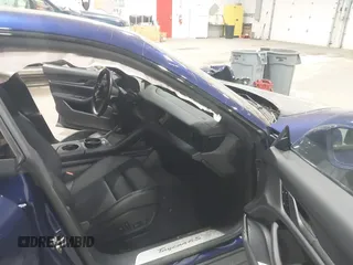 2020 Porsche Taycan 4S z VIN WP0AB2Y16LSA53420, wystawiony jako IAAI lot #41455821 z przebiegiem 25 296 mil mil oraz . Historia ofert i sprzedaży dostępna na DreamBid. Obrazek 5.