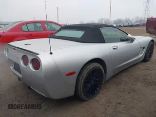 2001 Chevrolet Corvette z VIN 1G1YY32G715118809, wystawiony jako IAAI lot #41570974 z przebiegiem 118 819 mil mil oraz . Historia ofert i sprzedaży dostępna na DreamBid. Obrazek 4.