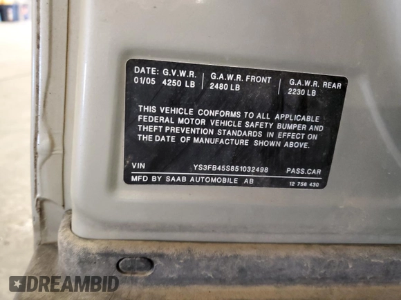 2005 Saab 9-3 Linear with VIN YS3FB45S851032498, listed as a Copart auction lot 44938905 with 204,234 mi miles and Salvage Title. Bid and sale history available at carsss.com. Image 14.