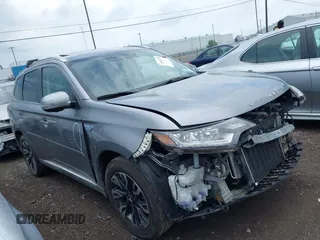 2018 Mitsubishi Outlander SEL with VIN JA4J24A58JZ058655, listed as a IAAI auction lot 42569775 with 111,370 mi miles and . Bid and sale history available at DreamBid. Image 1.