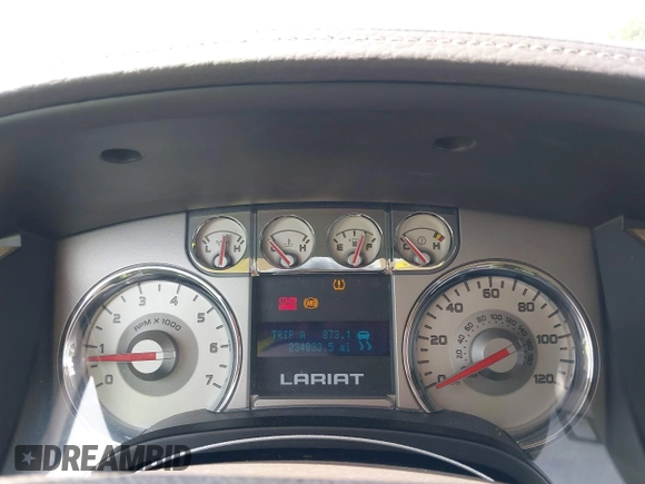 2009 Ford F-150 XL z VIN 1FTPW12V79FB22277, wystawiony jako IAAI lot #42681223 z przebiegiem 234 833 mil mil oraz . Historia ofert i sprzedaży dostępna na DreamBid. Obrazek 7.