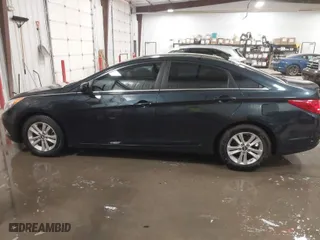2011 Hyundai Sonata GLS with VIN 5NPEB4AC2BH187621, listed as a IAAI auction lot 41803040 with 155,071 mi miles. Bid and sale history available at carsss.com. Image 14.