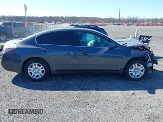 2010 Nissan Altima 2.5 SL with VIN 1N4AL2AP4AN521770, listed as a IAAI auction lot 41833570 with 1 mi miles. Bid and sale history available at carsss.com. Image 13.