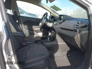 2019 Ford Fiesta SE with VIN 3FADP4BJ7KM125030, listed as a IAAI auction lot 41811238 with 52,279 mi miles. Bid and sale history available at carsss.com. Image 5.