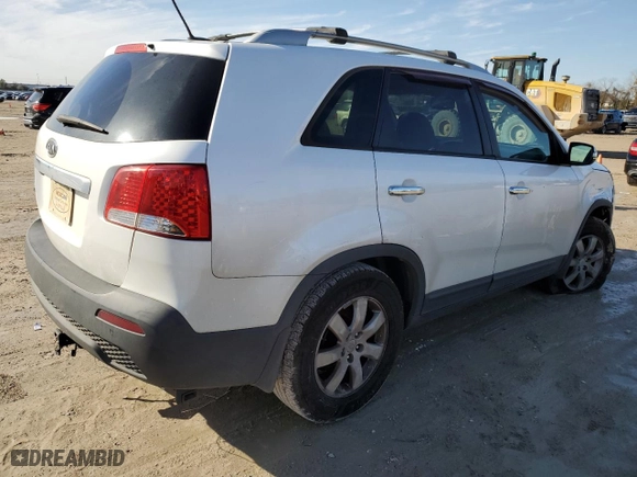2011 Kia Sorento LX with VIN 5XYKT3A13BG102351, listed as a Copart auction lot 42598945 with 285,006 mi miles and Salvage Title. Bid and sale history available at carsss.com. Image 3.